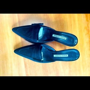 Manila Blahnik mule. black Swede.